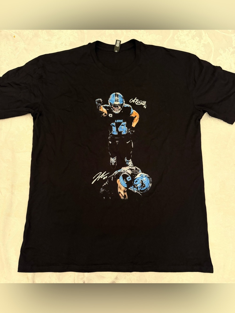 Jahmyr Gibbs And Amon-Ra St. Brown Detroit Heroes Shirt Black Size 2XL